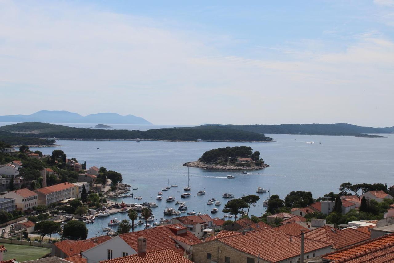 Nikola Leko Guest House Hvar Town Exterior foto