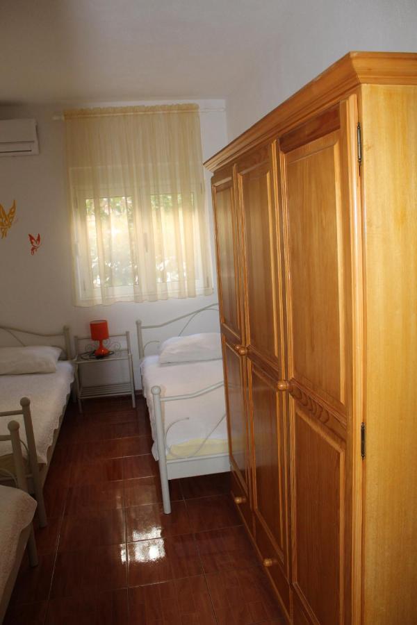 Nikola Leko Guest House Hvar Town Exterior foto